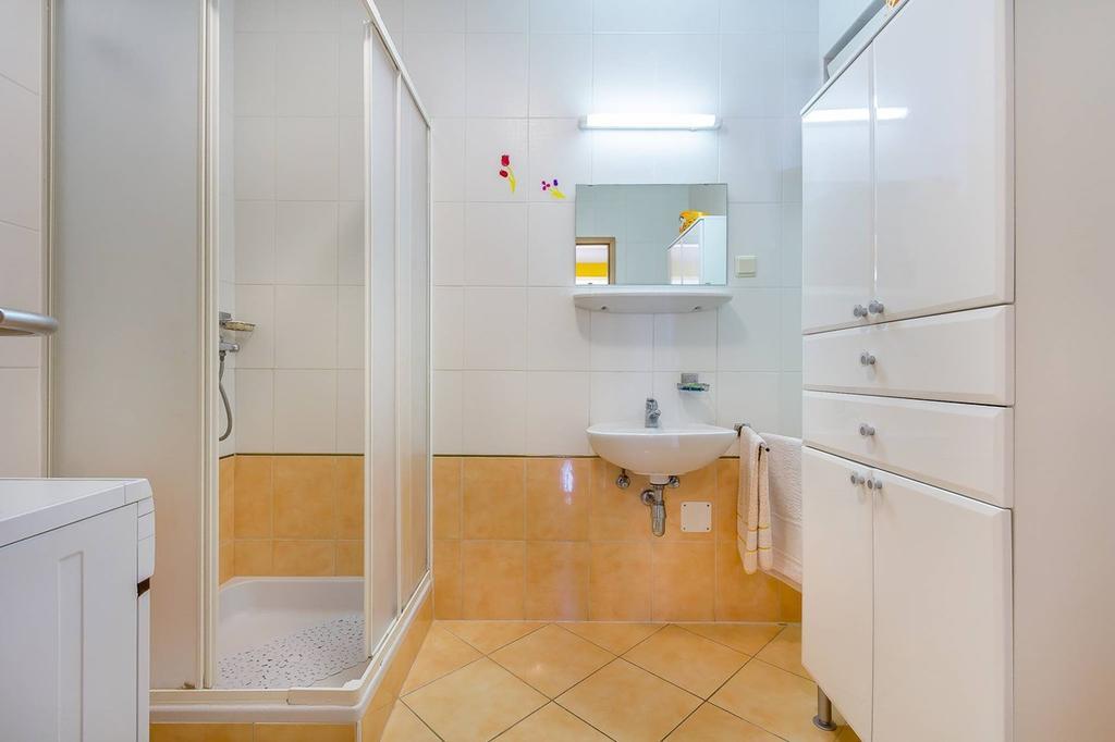Apartment Ellis Premantura Ngoại thất bức ảnh
